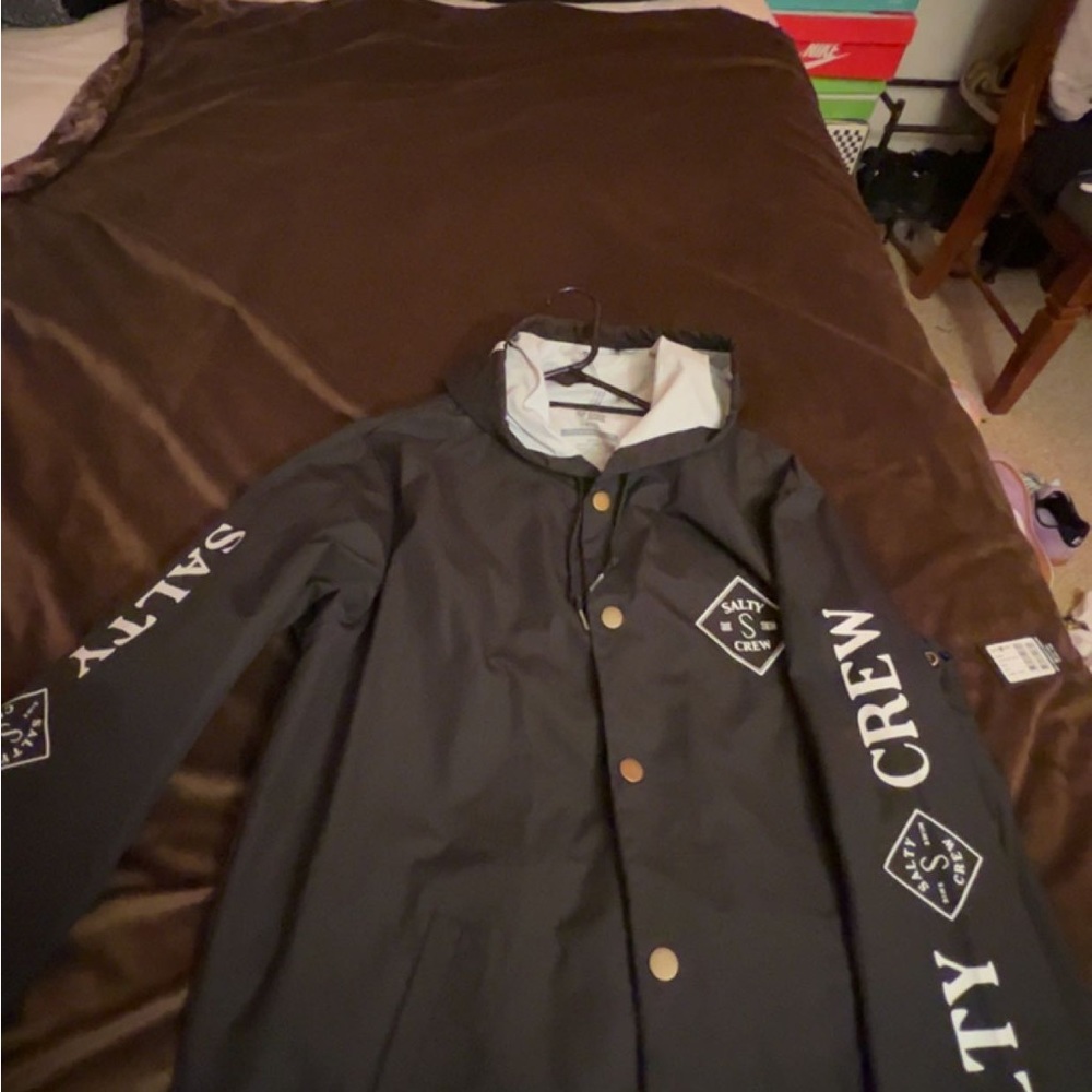 Salty crew wind breaker NEVER WORN!
